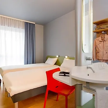 Hotel Ibis Budget 2*