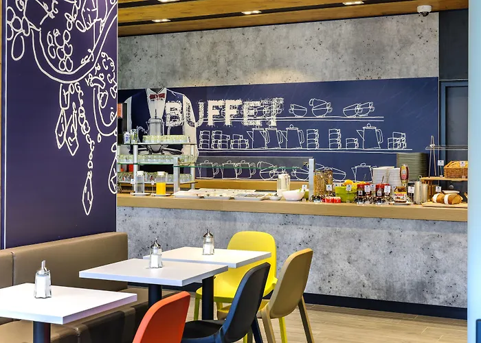 Ibis Budget Hotel 2*